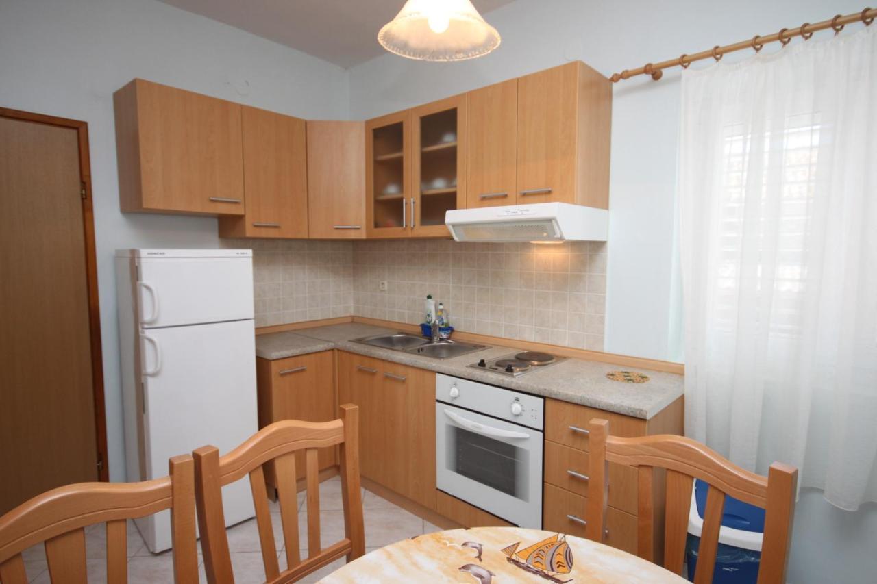 Apartments With A Parking Space Tkon, Pasman - 6216 المظهر الخارجي الصورة